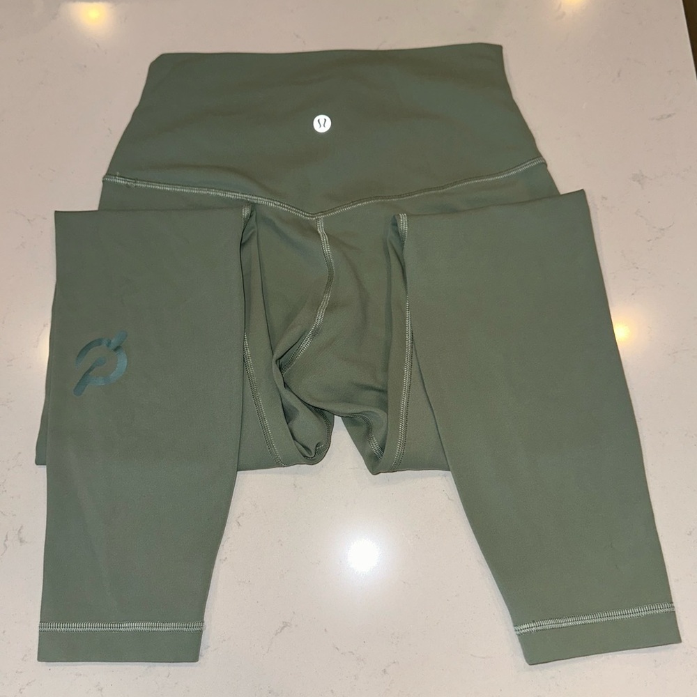 Lululemon Align High Rise Leggings 25” - size 6